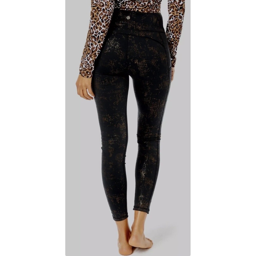 Lilly Pulitzer Luxletic Weekender High Rise Crop Legging Time to Tiki Foil XL